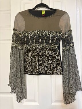 Save The Queen Eclectic Print Black Cream Mixed Media Bell Sleeve Top M Italy